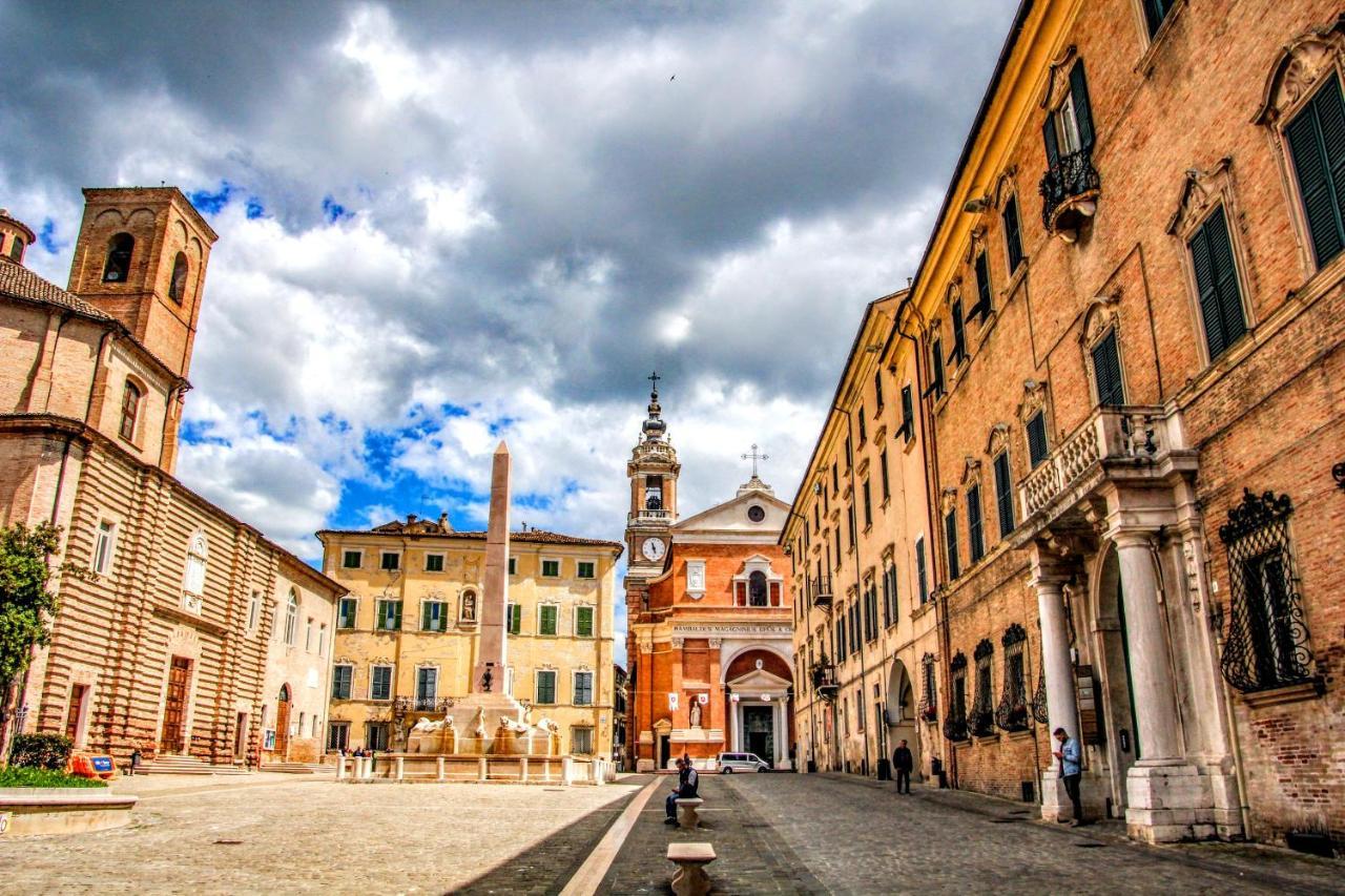 Agriturismo Rosa Antica Monte San Vito エクステリア 写真