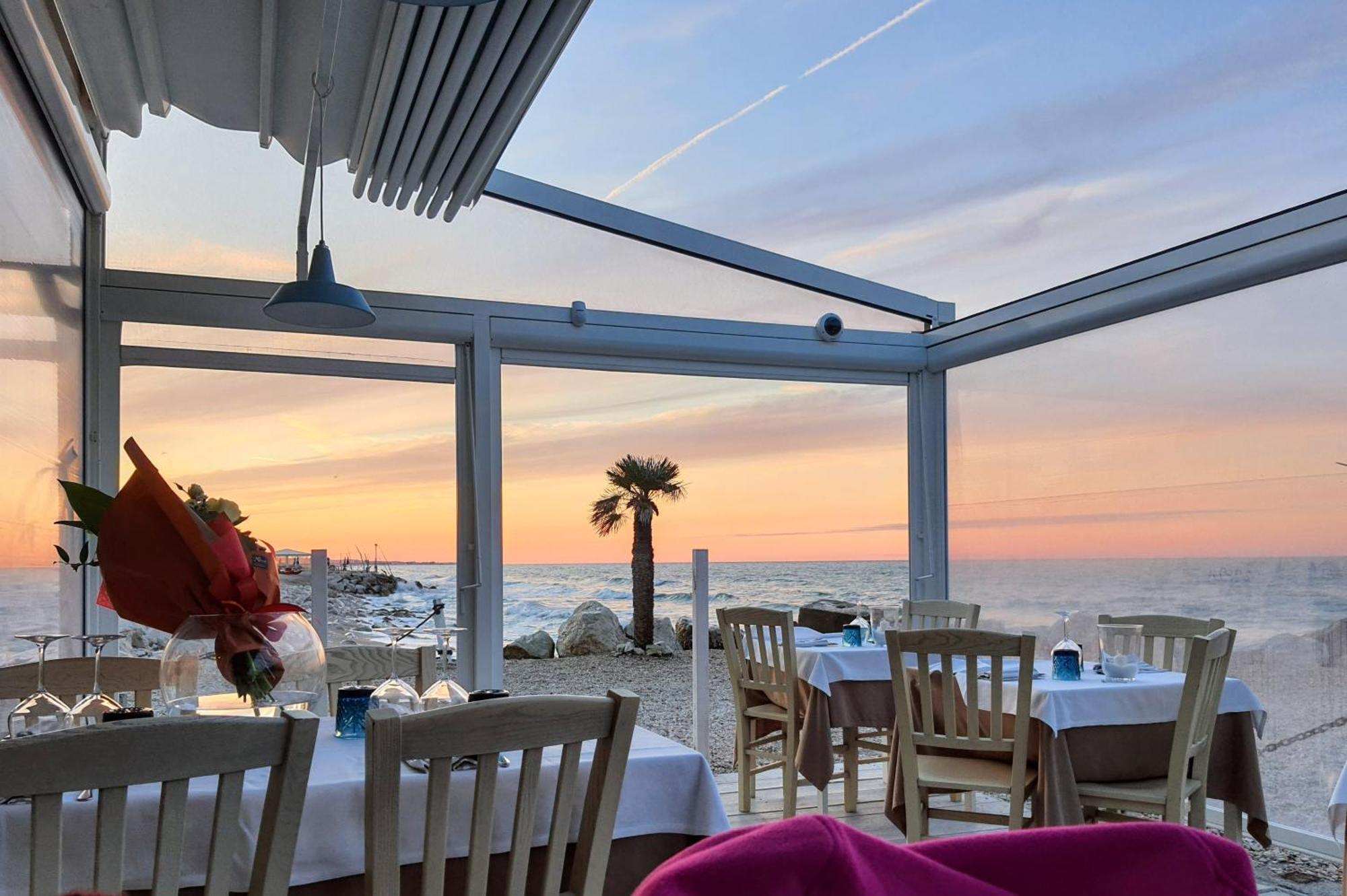 Agriturismo Rosa Antica Monte San Vito エクステリア 写真