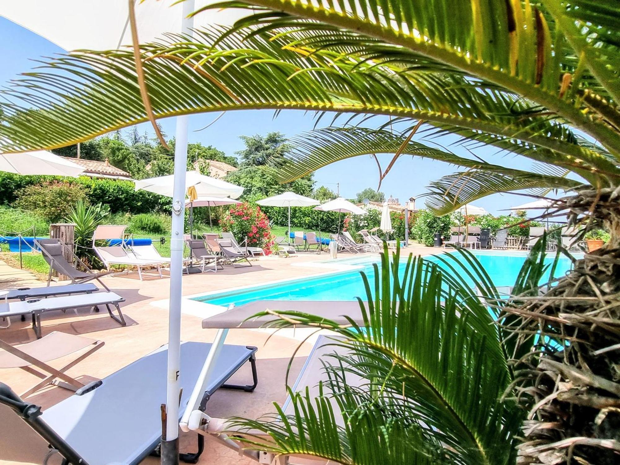 Agriturismo Rosa Antica Monte San Vito エクステリア 写真