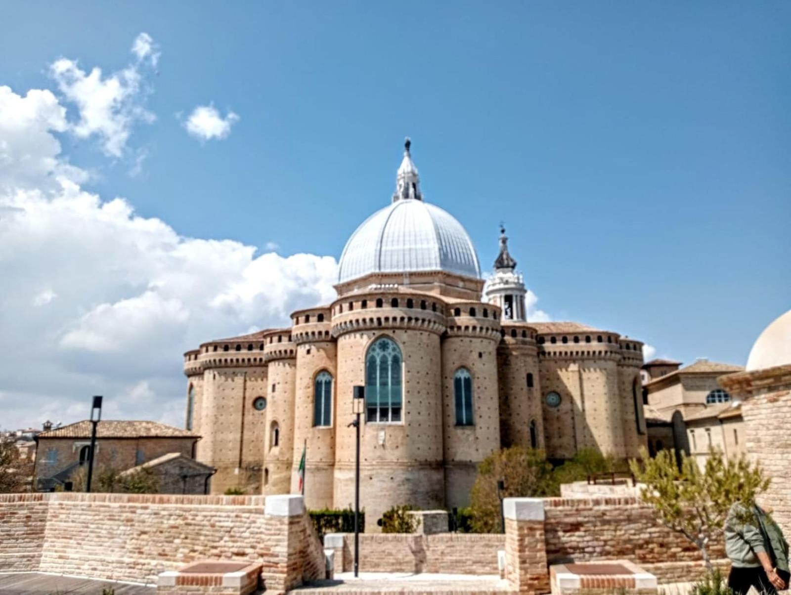 Agriturismo Rosa Antica Monte San Vito エクステリア 写真